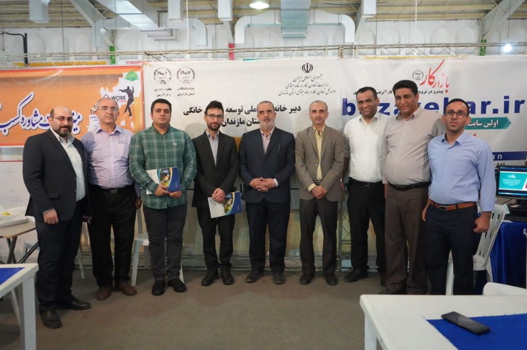 ستفاهم‌نامه همکاری آفاکو (اشکان اسدپور) و جهاد دانشگاهی استان مازندران 